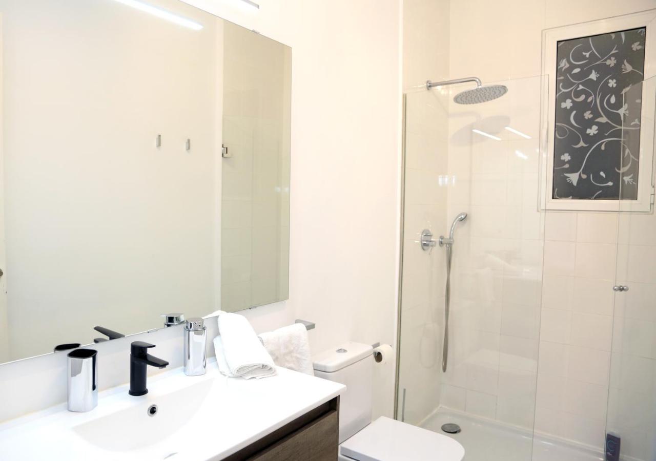 Piso Exclusivo Frente Al Casco Viejo Con Parking Gratis Apartment Bilbao Bagian luar foto