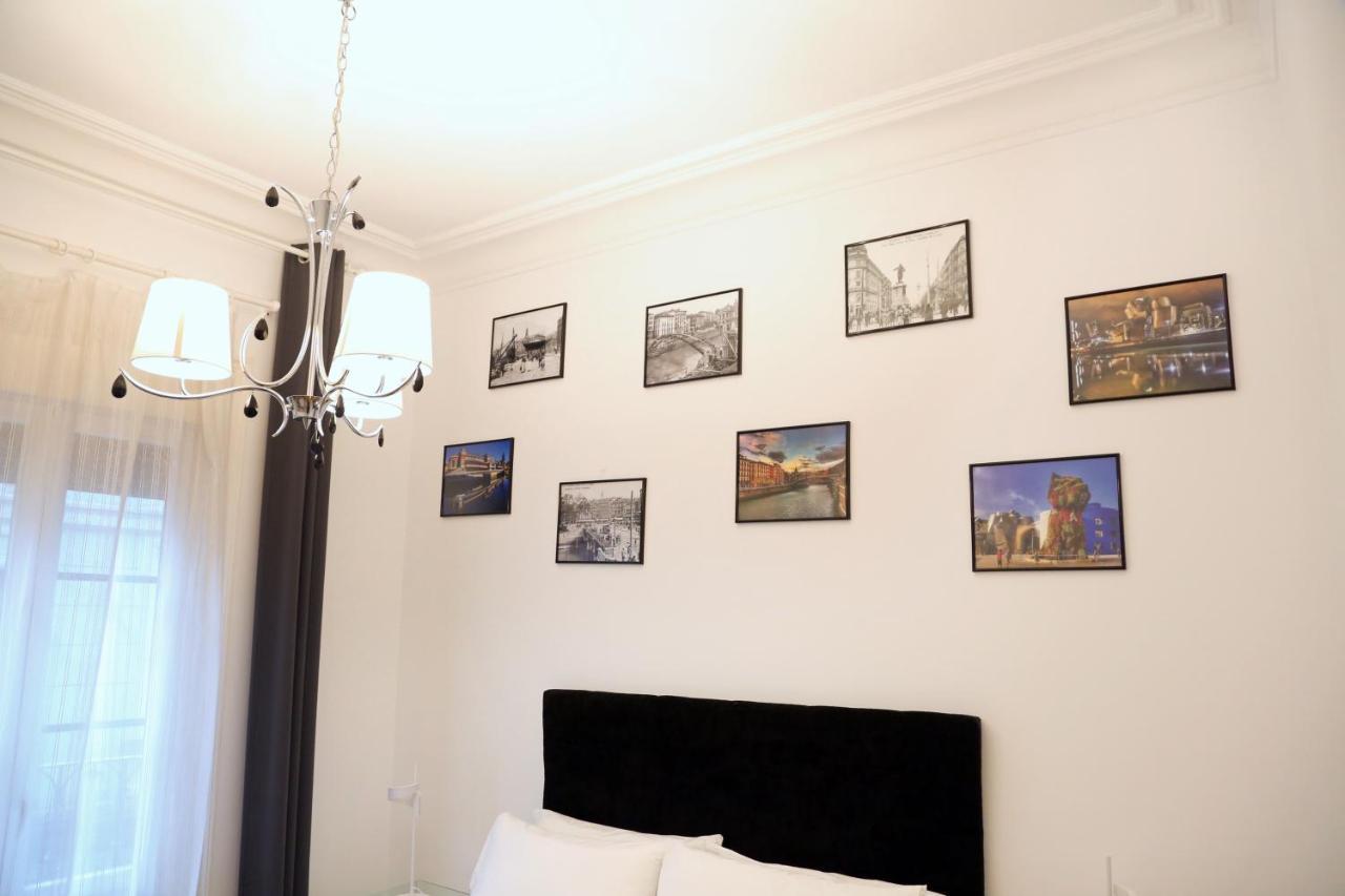 Piso Exclusivo Frente Al Casco Viejo Con Parking Gratis Apartment Bilbao Bagian luar foto
